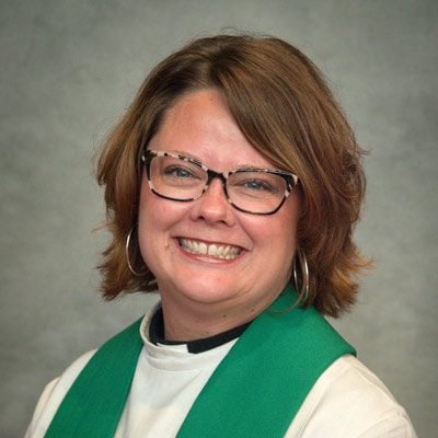 Pastor Jen Moland-Kovash